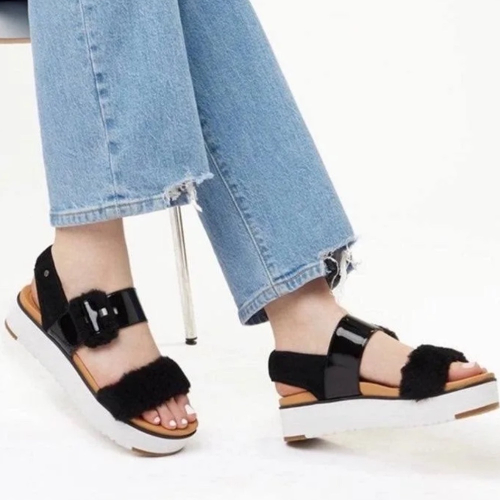 Ugg le fluff platform sandals (Women 9)